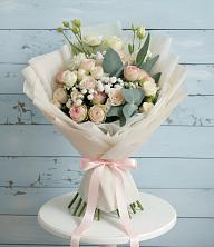 Букет цветов из:  Розы и Лизиантусы в Шевляково