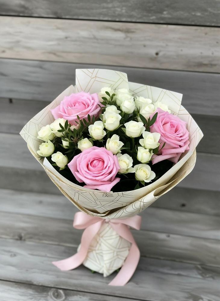 Букет цветов из: Розы в Шевляково