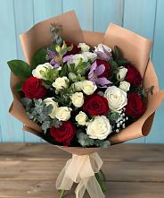 Букет цветов из:  Розы и Альстромерии в Шевляково