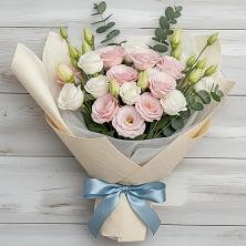 Букет цветов из:  Лизиантусы в Шевляково
