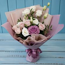 Букет цветов из:  Розы и Лизиантусы в Шевляково