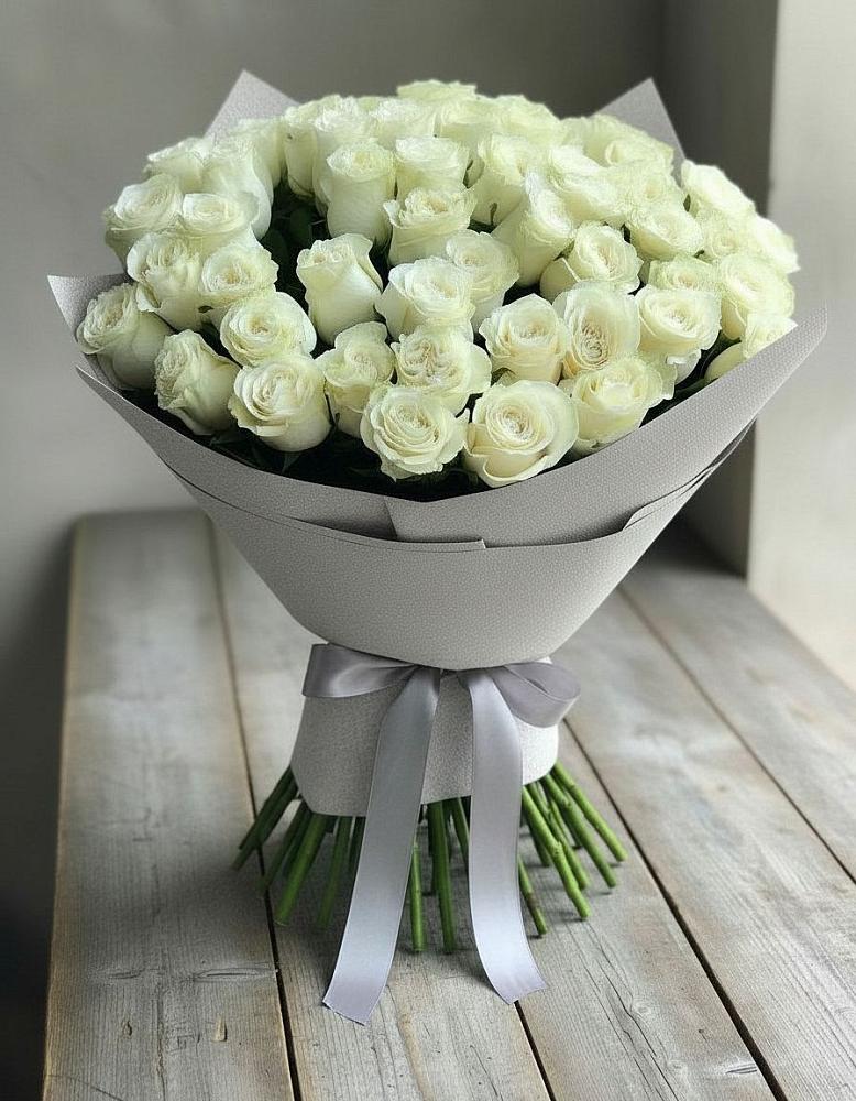 Букет 35 Белых роз в Шевляково