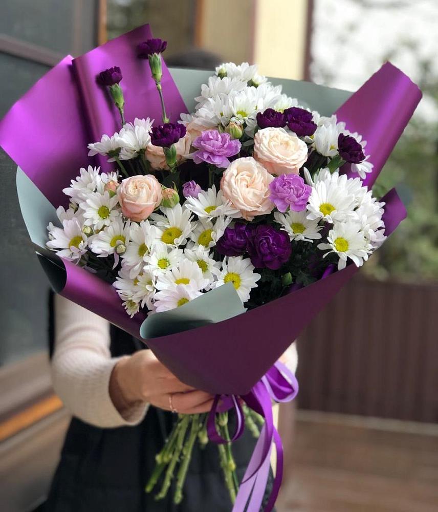 Букет цветов из: Хризантемы, Гвоздики и Розы в Шевляково