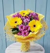 Букет цветов из:  Хризантемы и Герберы в Шевляково