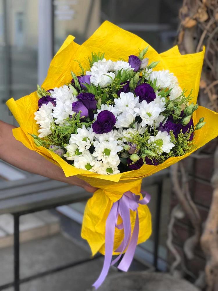 Букет цветов из: Ирисы, Хризантемы и Ромашки в Шевляково