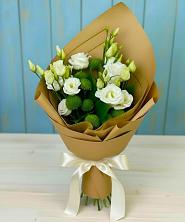 Букет цветов из:  Хризантемы и Лизиантусы в Шевляково