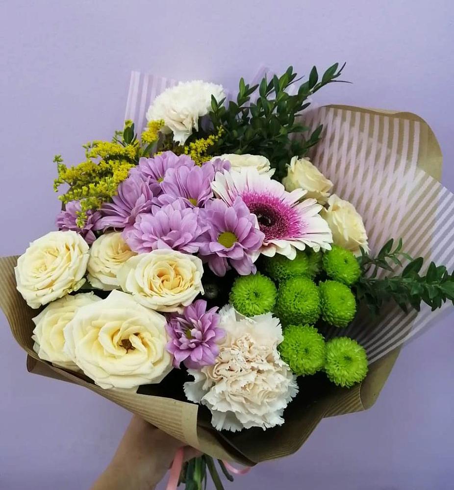 Букет цветов из: Хризантемы, Розы, Гвоздики и Герберы в Шевляково