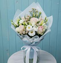 Букет цветов из:  Розы и Лизиантусы в Шевляково
