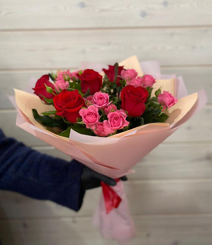 Букет цветов из: Розы в Шевляково