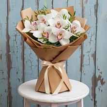 Букет цветов из:  Орхидеи и Розы #REPLACE_PRED# Шевляково